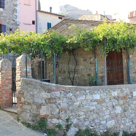 Villa La Casina Di Nonna Lola Castiglione dʼOrcia Exterior foto