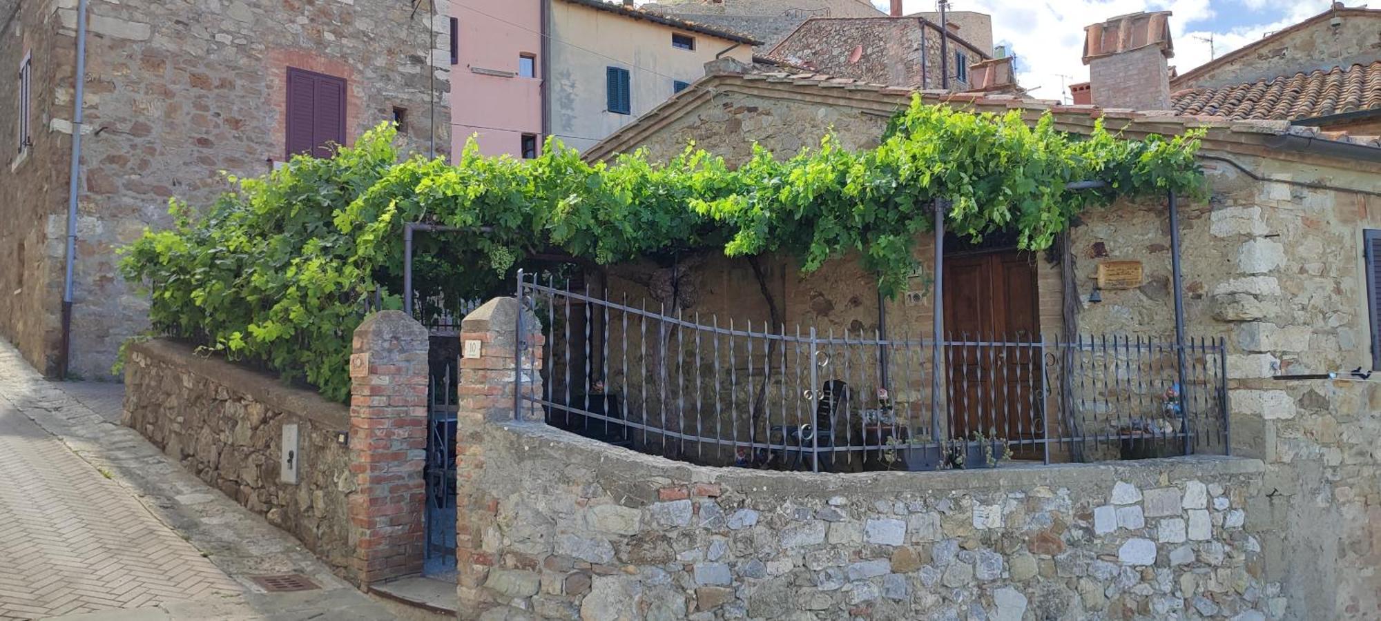 Villa La Casina Di Nonna Lola Castiglione dʼOrcia Exterior foto